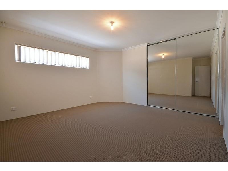 1/34 Eastdene Circle, Nollamara WA 6061