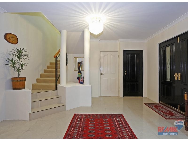 5 St. James Approach, Iluka WA 6028