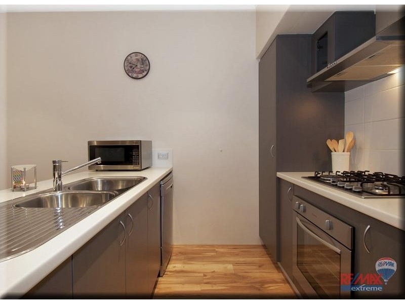 6 Larkhall Way, Butler WA 6036