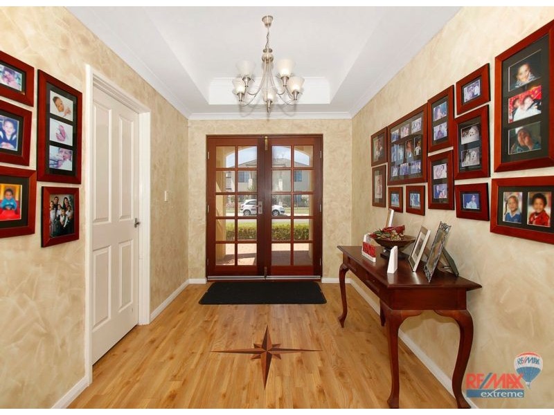 41 Dalecross Avenue*, Madeley WA 6065