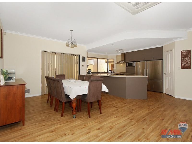 41 Dalecross Avenue*, Madeley WA 6065