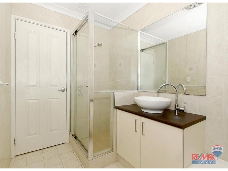 41 Dalecross Avenue*, Madeley WA 6065