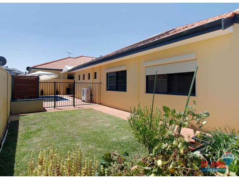 41 Dalecross Avenue*, Madeley WA 6065