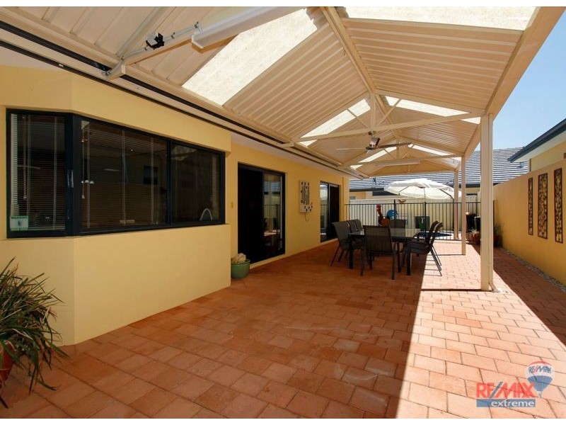 41 Dalecross Avenue*, Madeley WA 6065