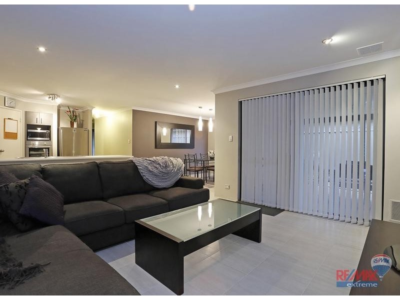 36 Finglas Meander, Butler WA 6036