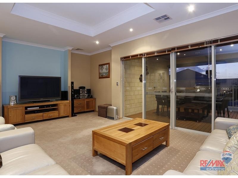 3 Canunda Link, Burns Beach WA 6028