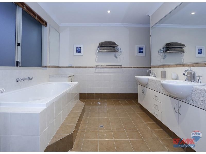 3 Canunda Link, Burns Beach WA 6028