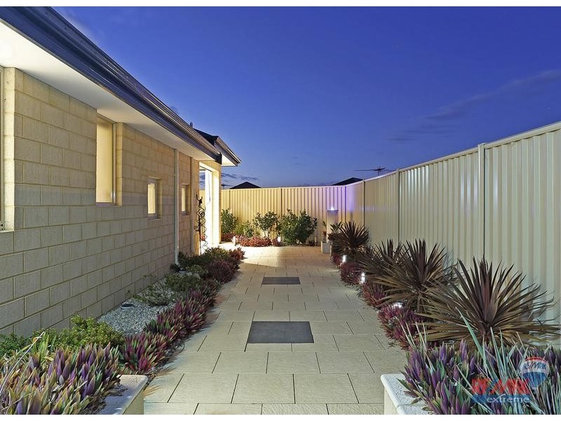 3 Canunda Link, Burns Beach WA 6028