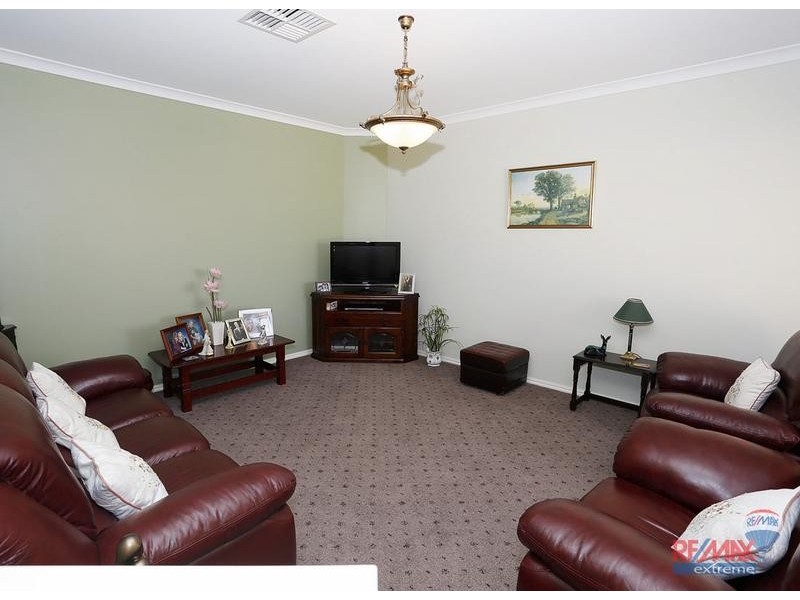 15 Benenden Avenue, Butler WA 6036