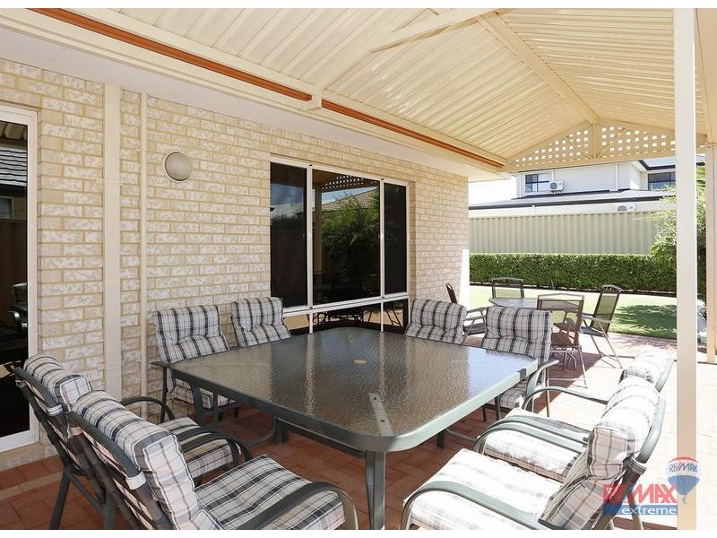 15 Benenden Avenue, Butler WA 6036