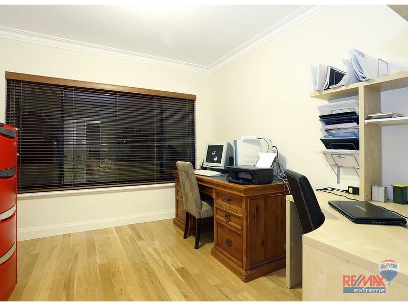 10 St. Lucia Road, Iluka WA 6028