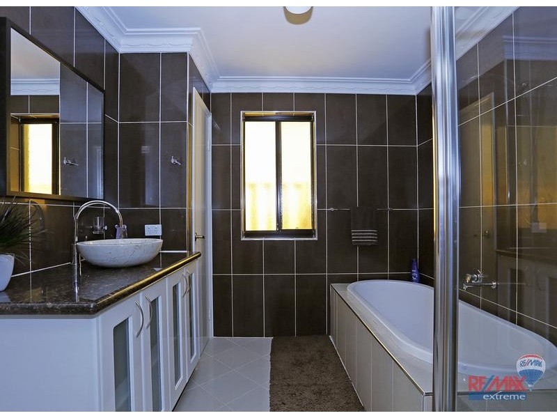 10 St. Lucia Road, Iluka WA 6028