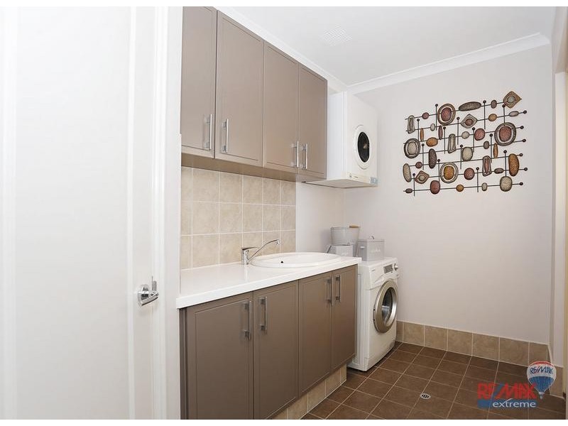 6 Pattaya Gardens, Iluka WA 6028