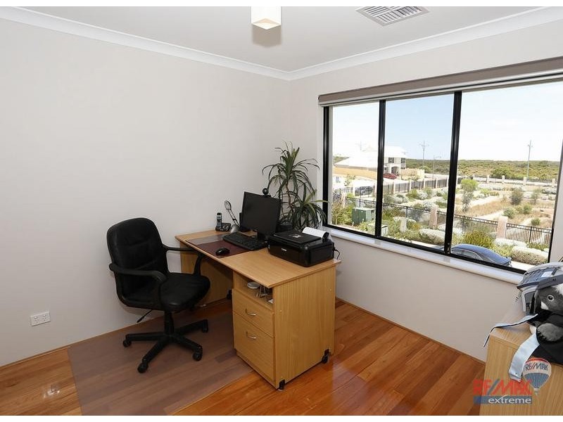 6 Pattaya Gardens, Iluka WA 6028