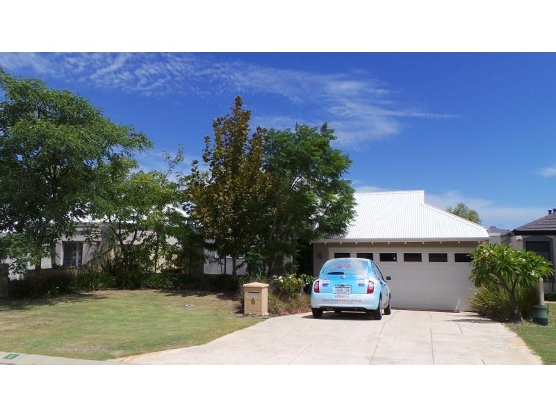 6 Gemini Way, Madeley WA 6065