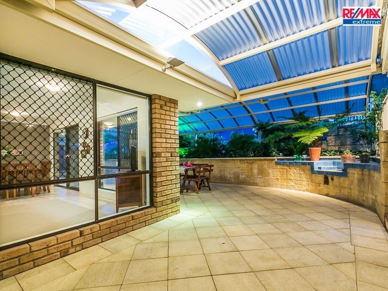 32 Wayfarer Road, Heathridge WA 6027