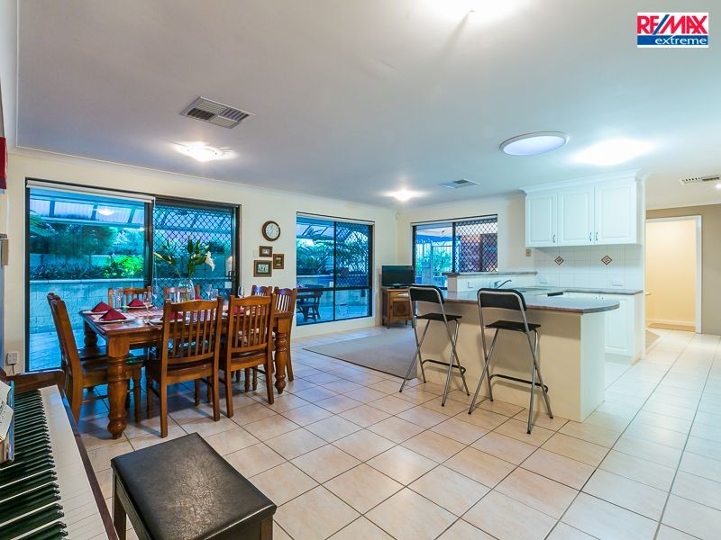 32 Wayfarer Road, Heathridge WA 6027