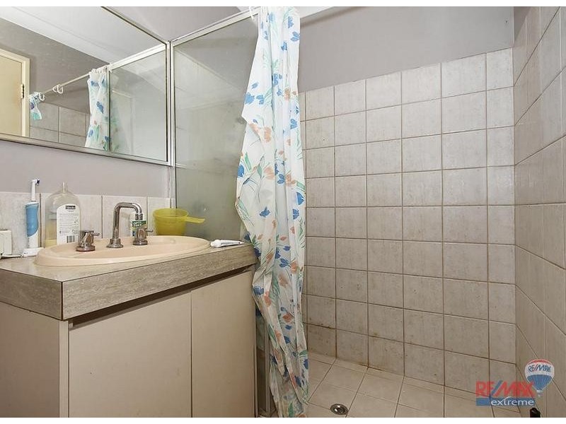 10 Valley Views Drive, Landsdale WA 6065