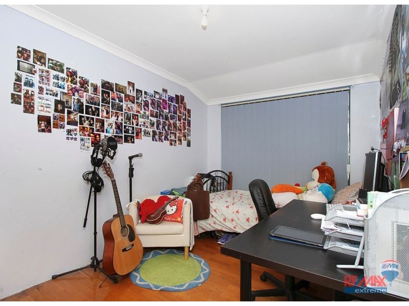 10 Valley Views Drive, Landsdale WA 6065