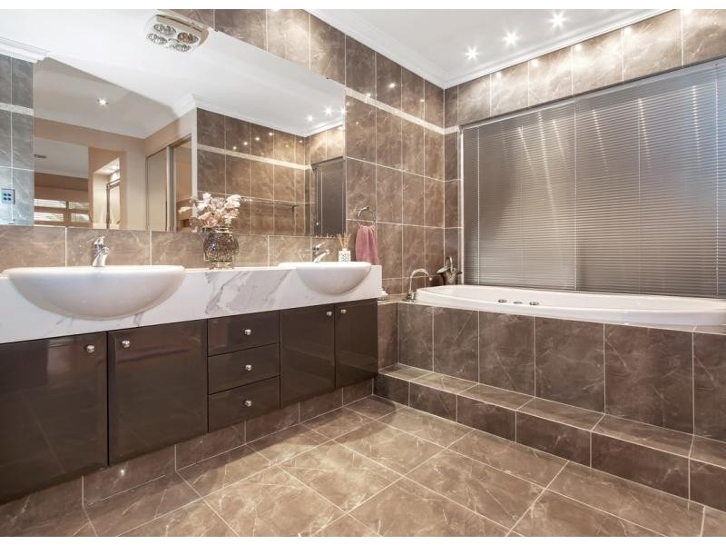 49 Amalfi Drive, Hillarys WA 6025