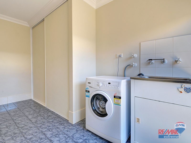 15 Walsall Turn, Hocking WA 6065