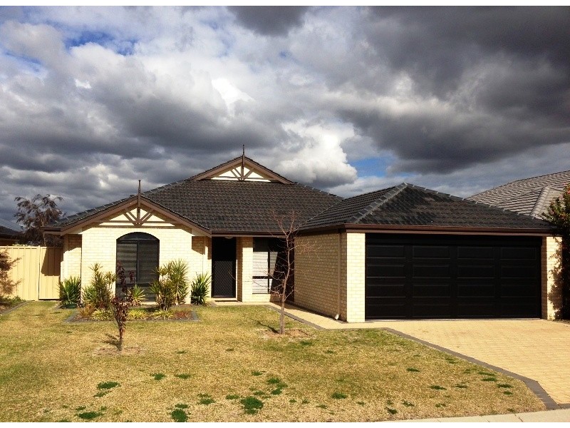 128 Elliot Road, Hocking WA 6065