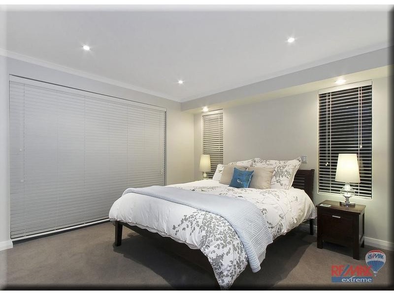 26 Haslingfield Way, Butler WA 6036