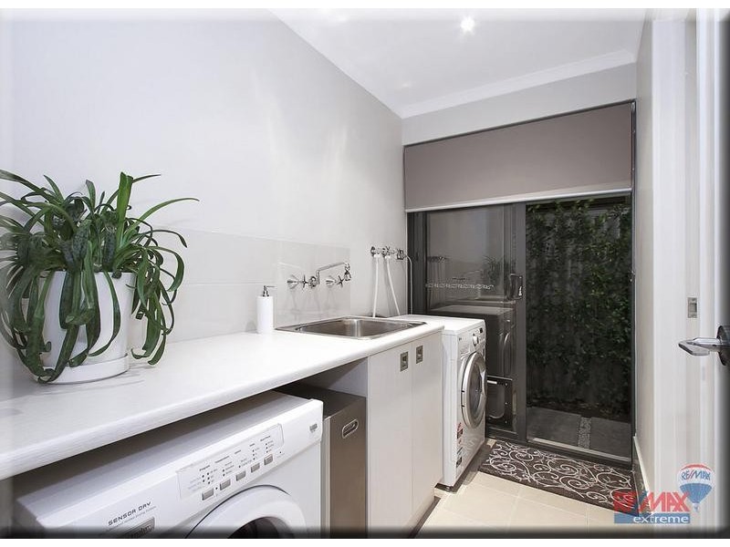 26 Haslingfield Way, Butler WA 6036