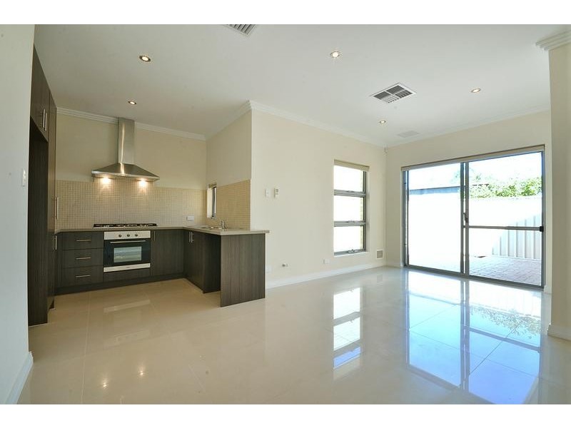 32B Mildmay Street, Balga WA 6061