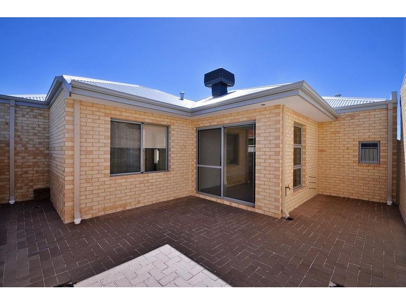 32B Mildmay Street, Balga WA 6061