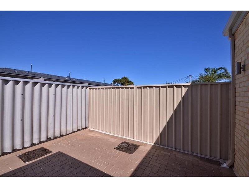 32C Mildmay Street, Balga WA 6061
