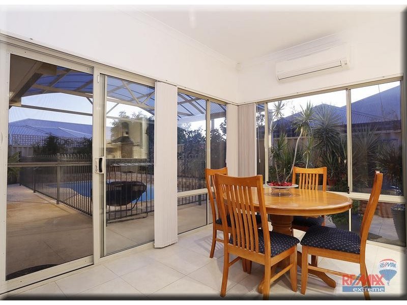 10 Tollesbury Avenue, Butler WA 6036