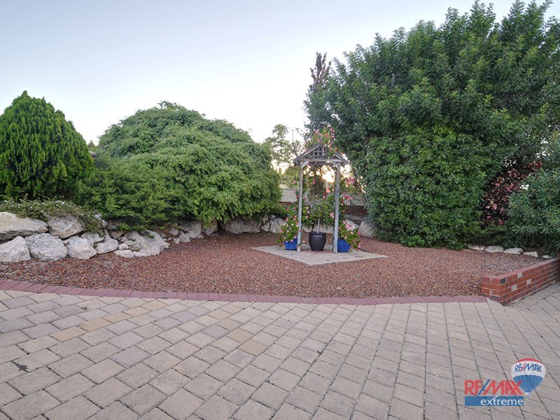 1 Clements Court, Edgewater WA 6027