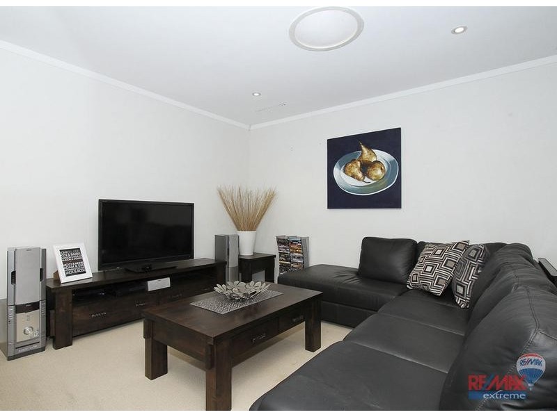 8a Monarch Court, Wanneroo WA 6065