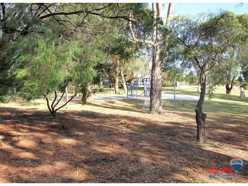 8a Monarch Court, Wanneroo WA 6065