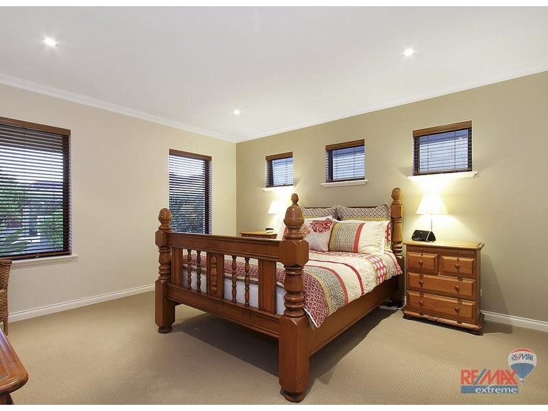 25 Antalya Vista, Iluka WA 6028