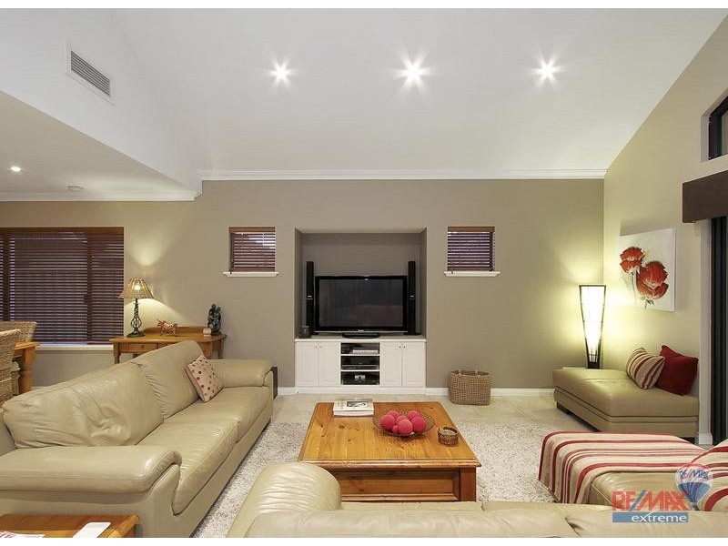 25 Antalya Vista, Iluka WA 6028