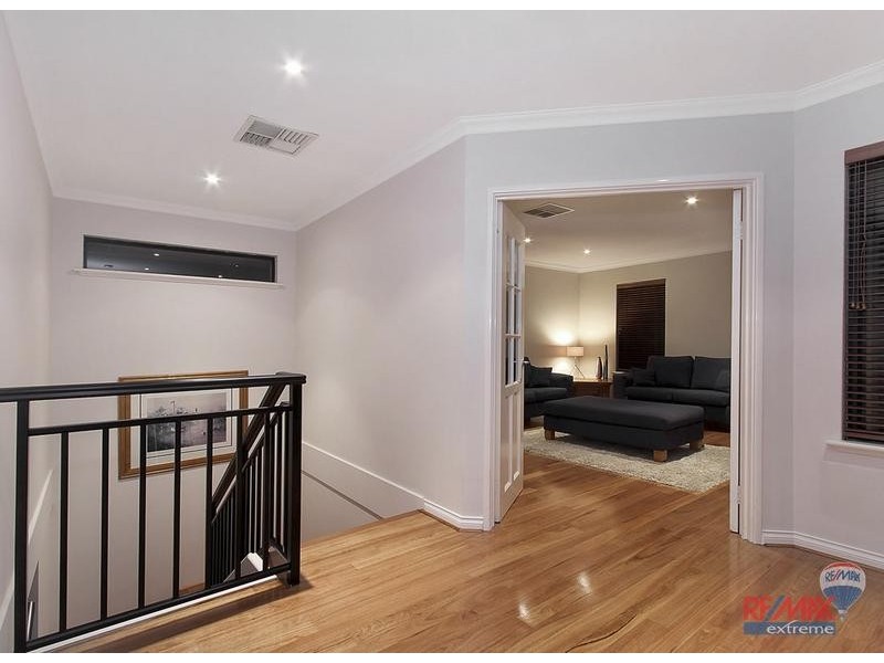 25 Antalya Vista, Iluka WA 6028