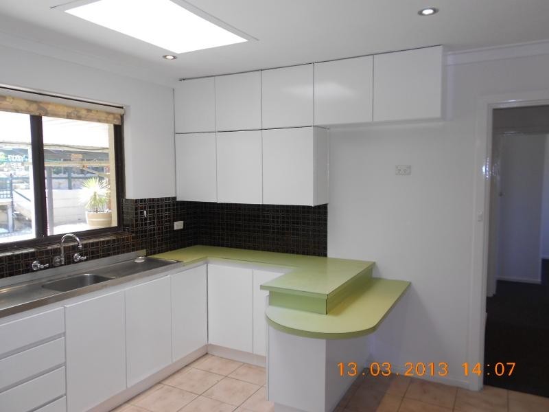 77 Giles Ave, Padbury WA 6025