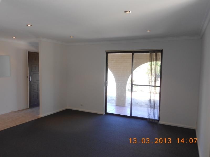 77 Giles Ave, Padbury WA 6025