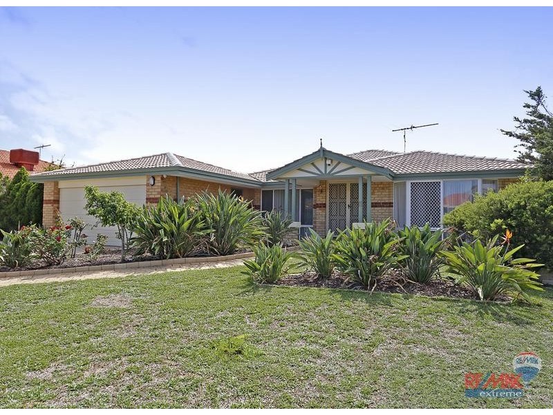 11 Templar Place, Currambine WA 6028