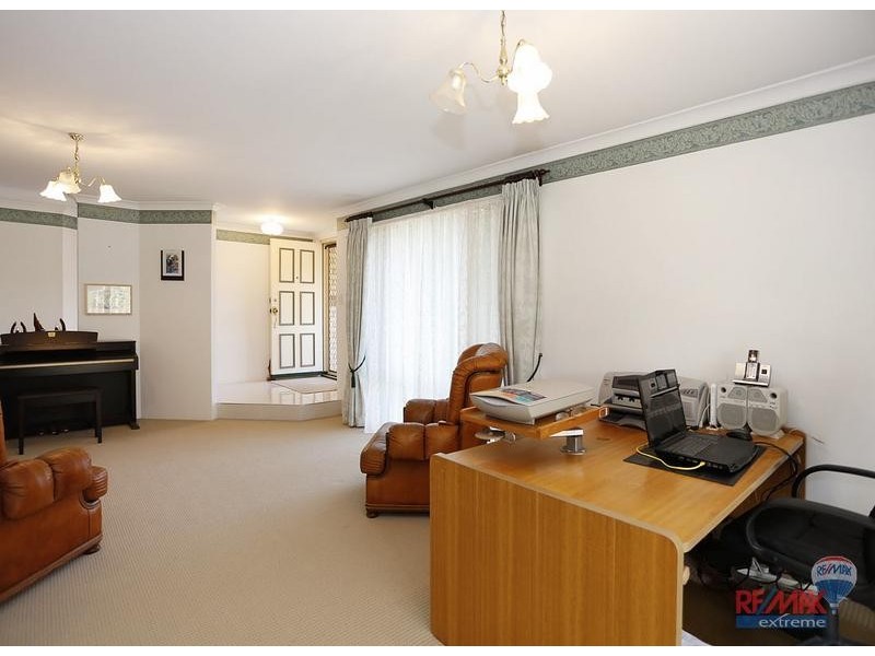 11 Templar Place, Currambine WA 6028