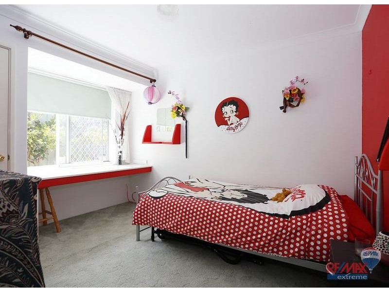 11 Templar Place, Currambine WA 6028