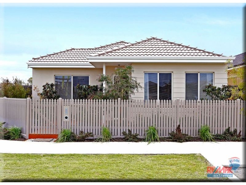 12 Lockerbie Turn, Butler WA 6036