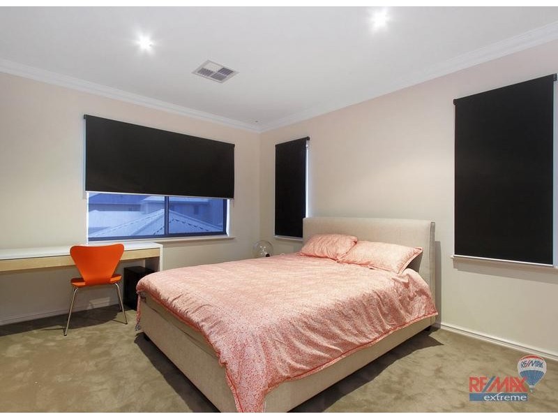 53 Amalfi Drive, Hillarys WA 6025