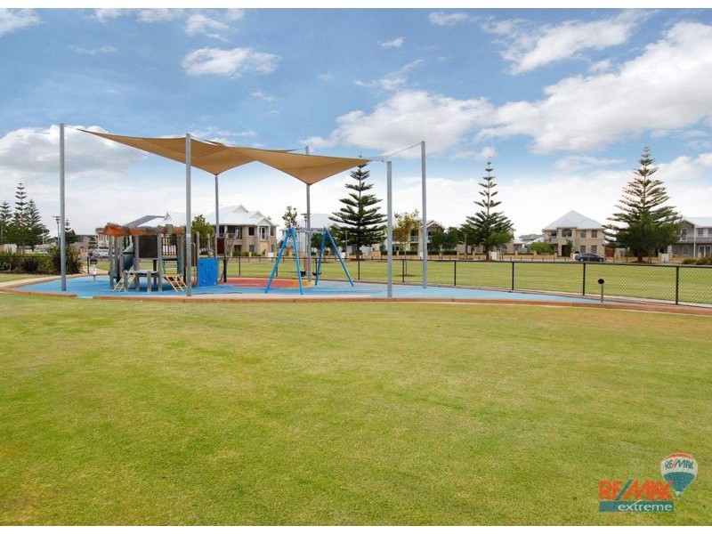 53 Amalfi Drive, Hillarys WA 6025