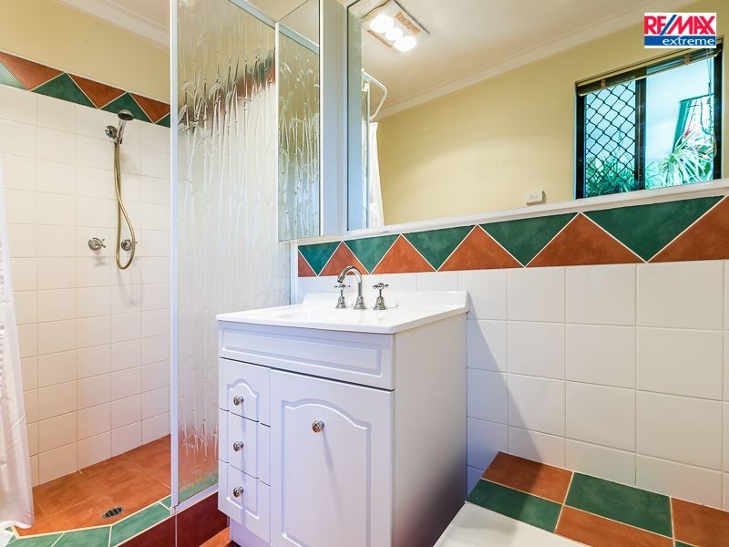 20 Twickenham Drive*, Kingsley WA 6026