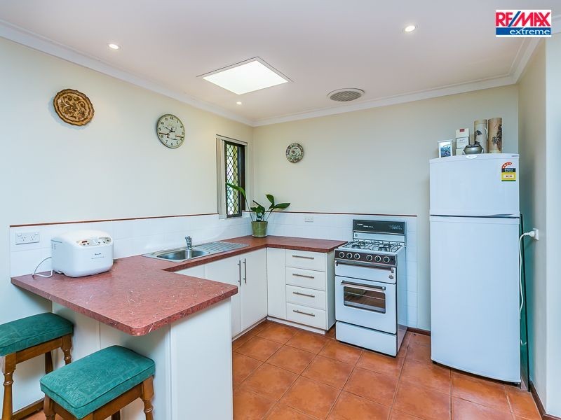 20 Twickenham Drive*, Kingsley WA 6026