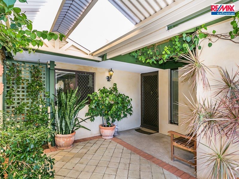 20 Twickenham Drive*, Kingsley WA 6026