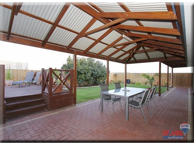 28 St Anthony Avenue, Quinns Rocks WA 6030